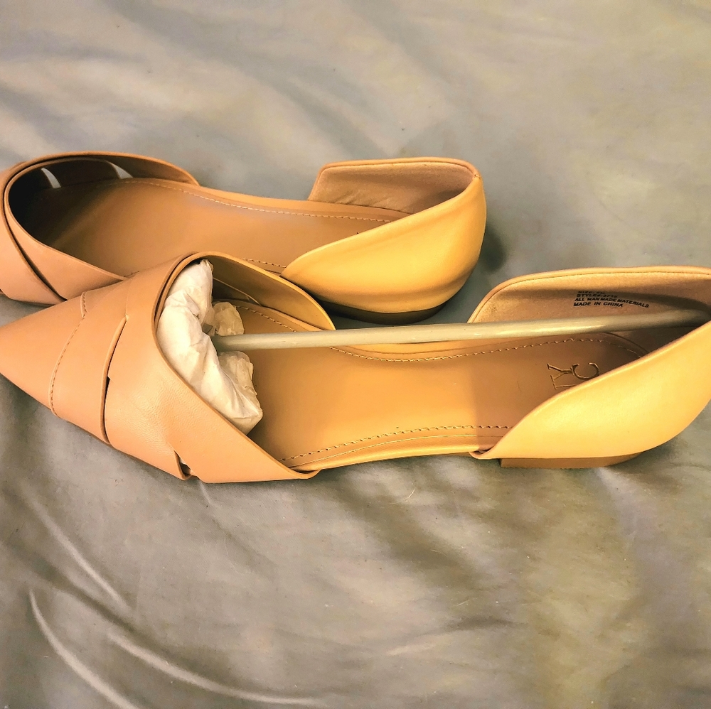 Summer flats by NY&C